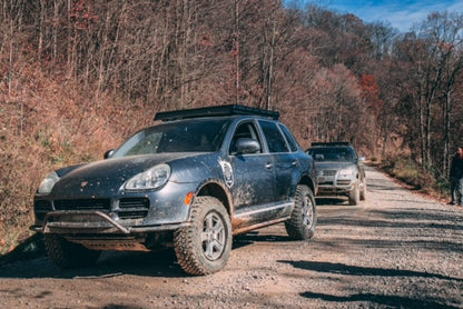 Gen 1: Cayenne/Touareg 2.5" Lift Kit (2002-2010)
